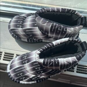 UGG Black and Gray Winter Boots